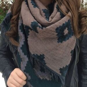 Wilfred | Diamond Mosaic Blanket Scarf | Green & Grey